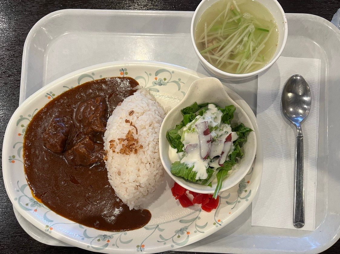 牛タンカレー