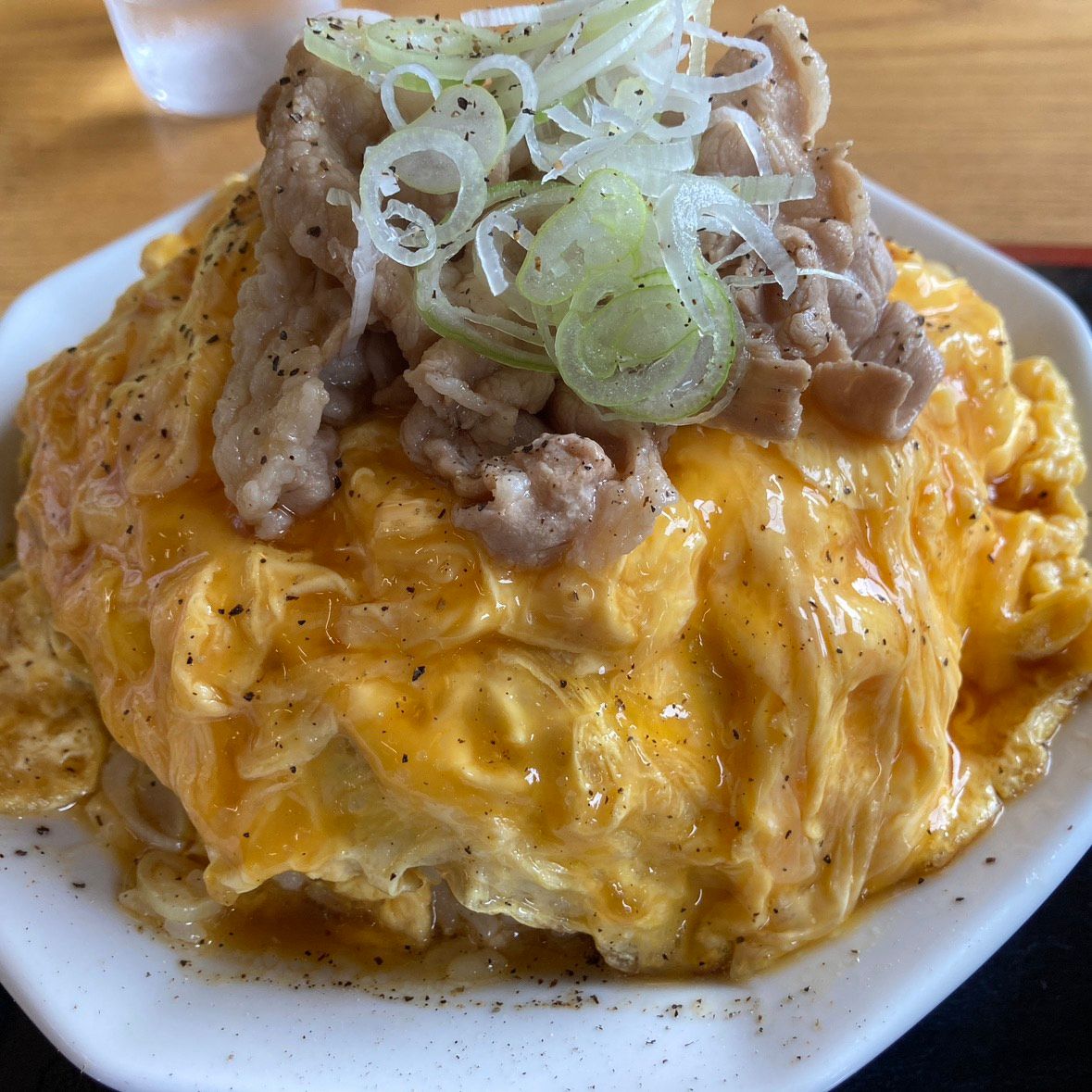 オム肉チャーハン