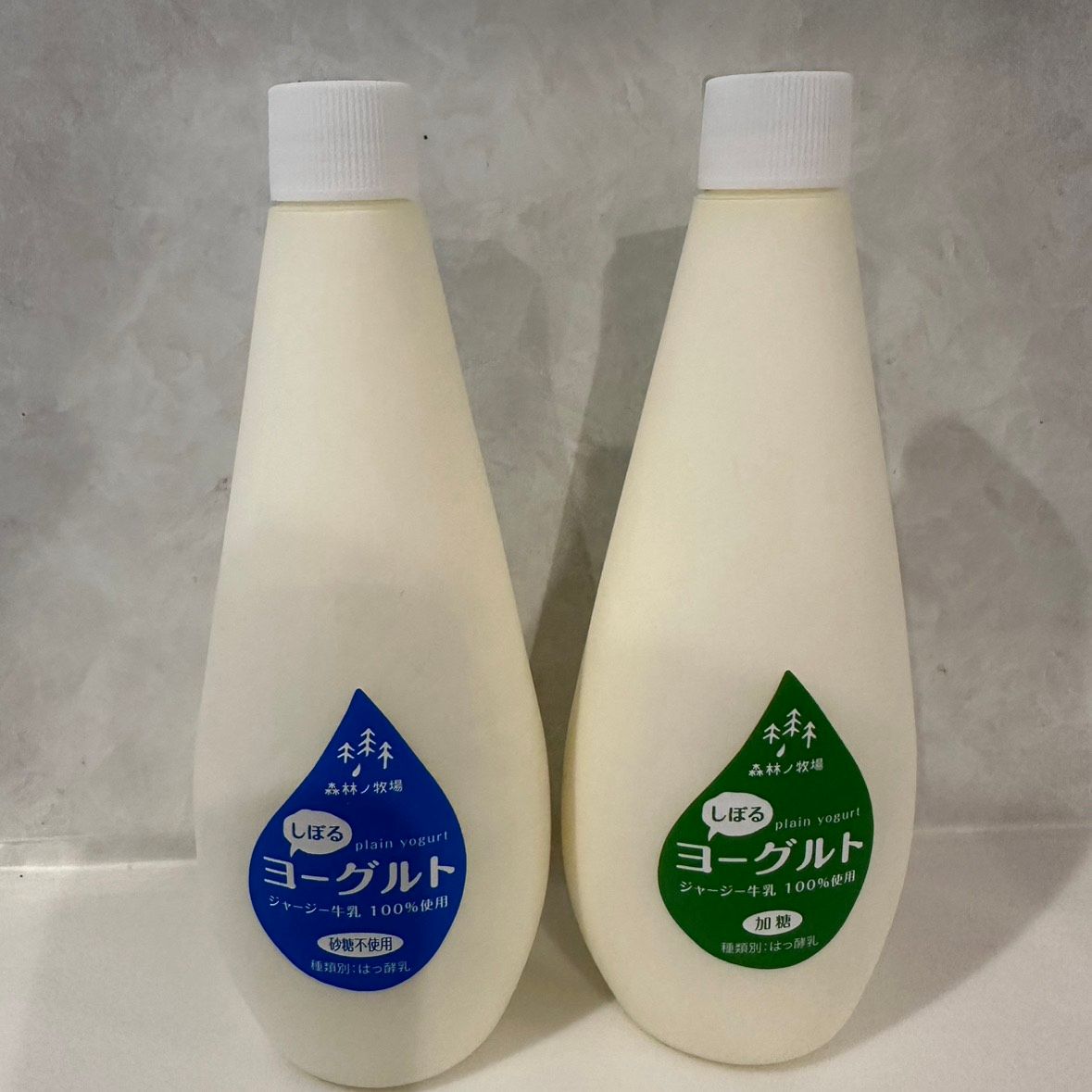 しぼるヨーグルト