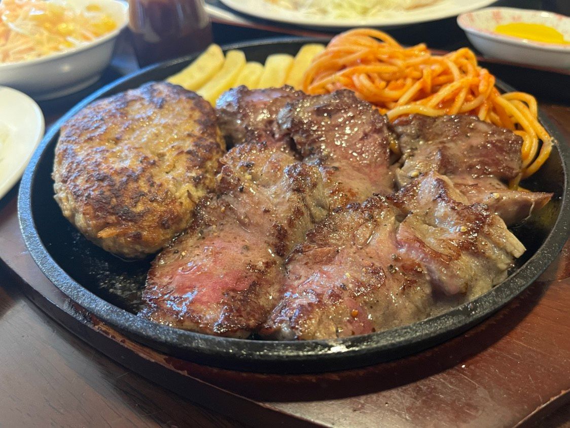 ハンバーグ&カットステーキ