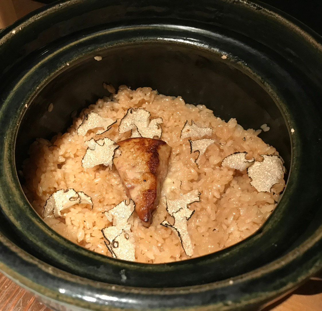 フォアグラとトリュフの土鍋ご飯