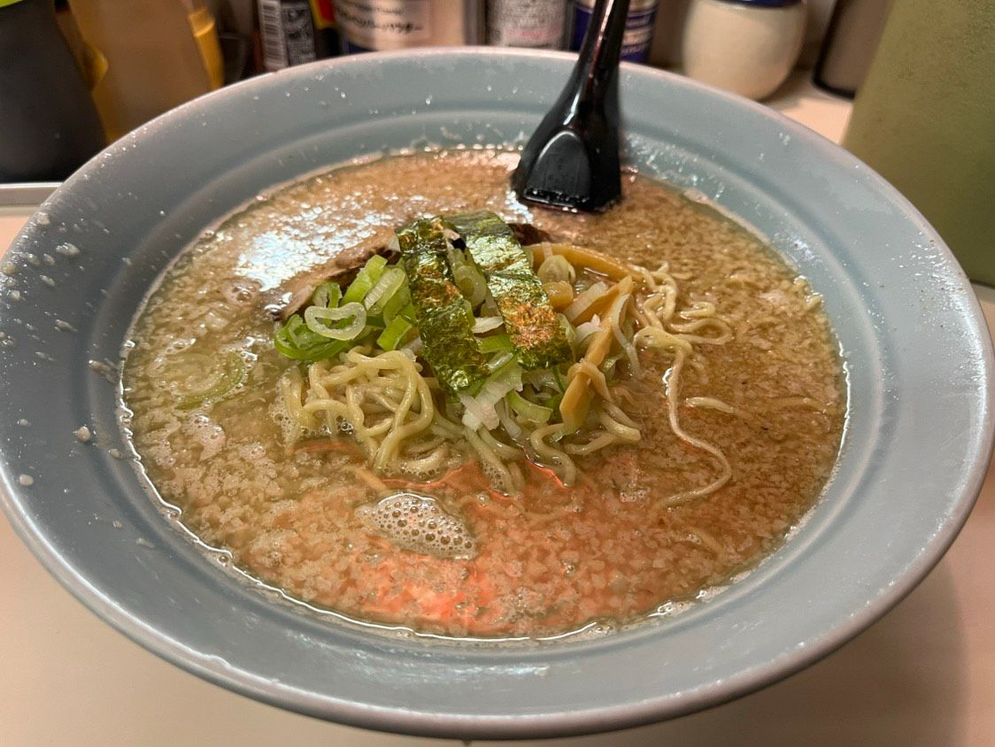 背脂とんこつ