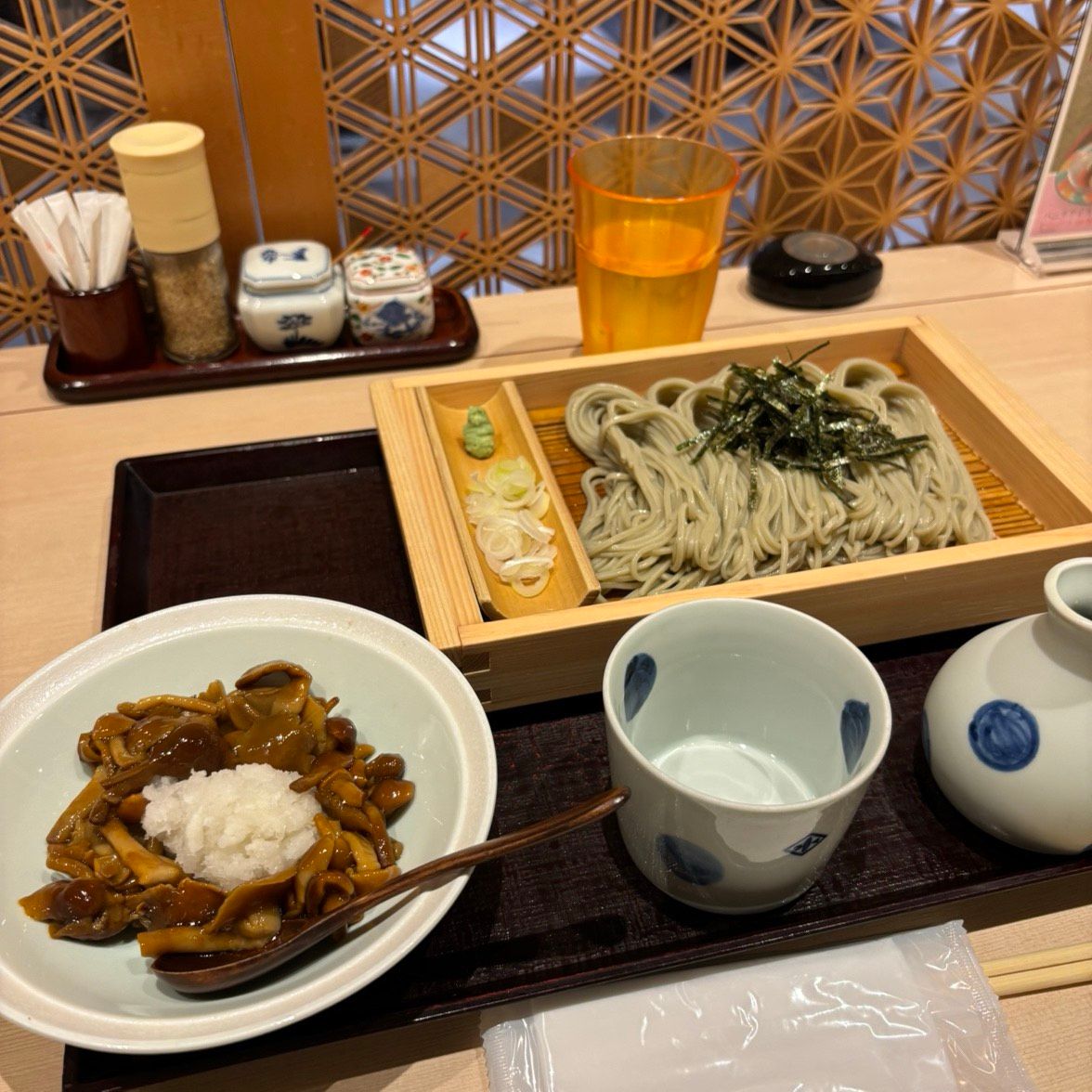 なめこおろしへぎそば