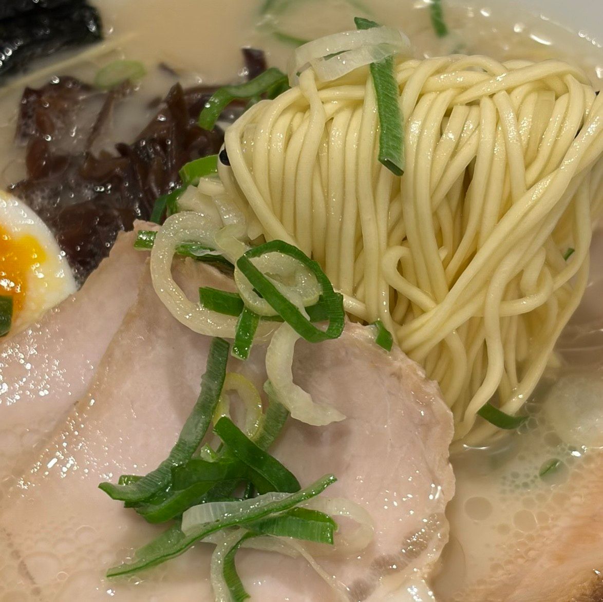 豚骨ラーメン