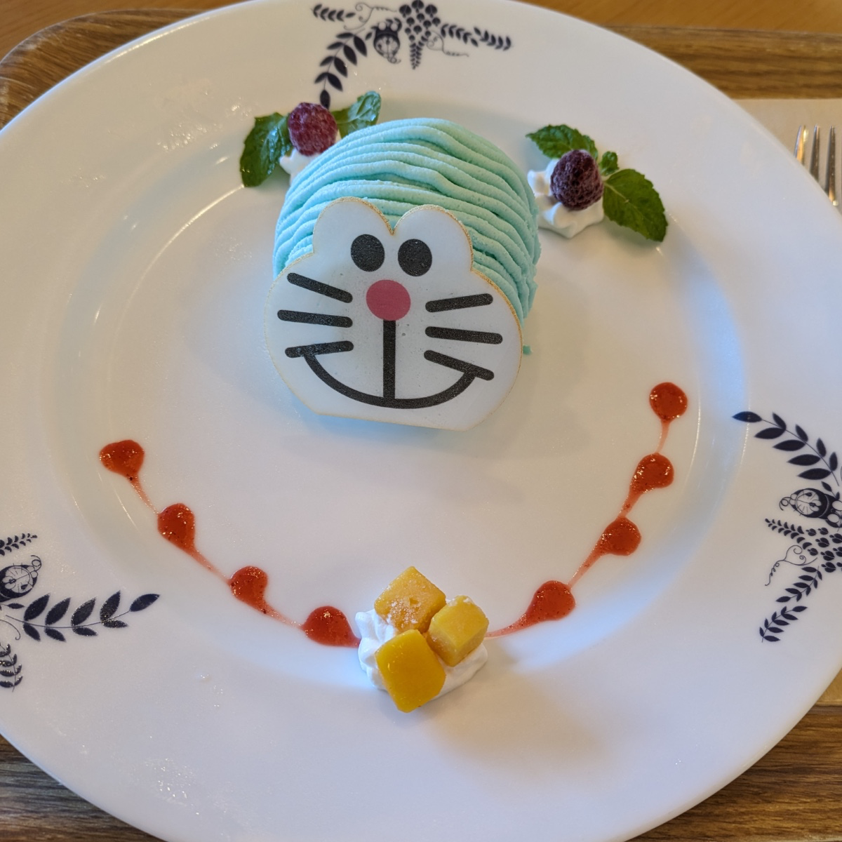 ドラえもんケーキ