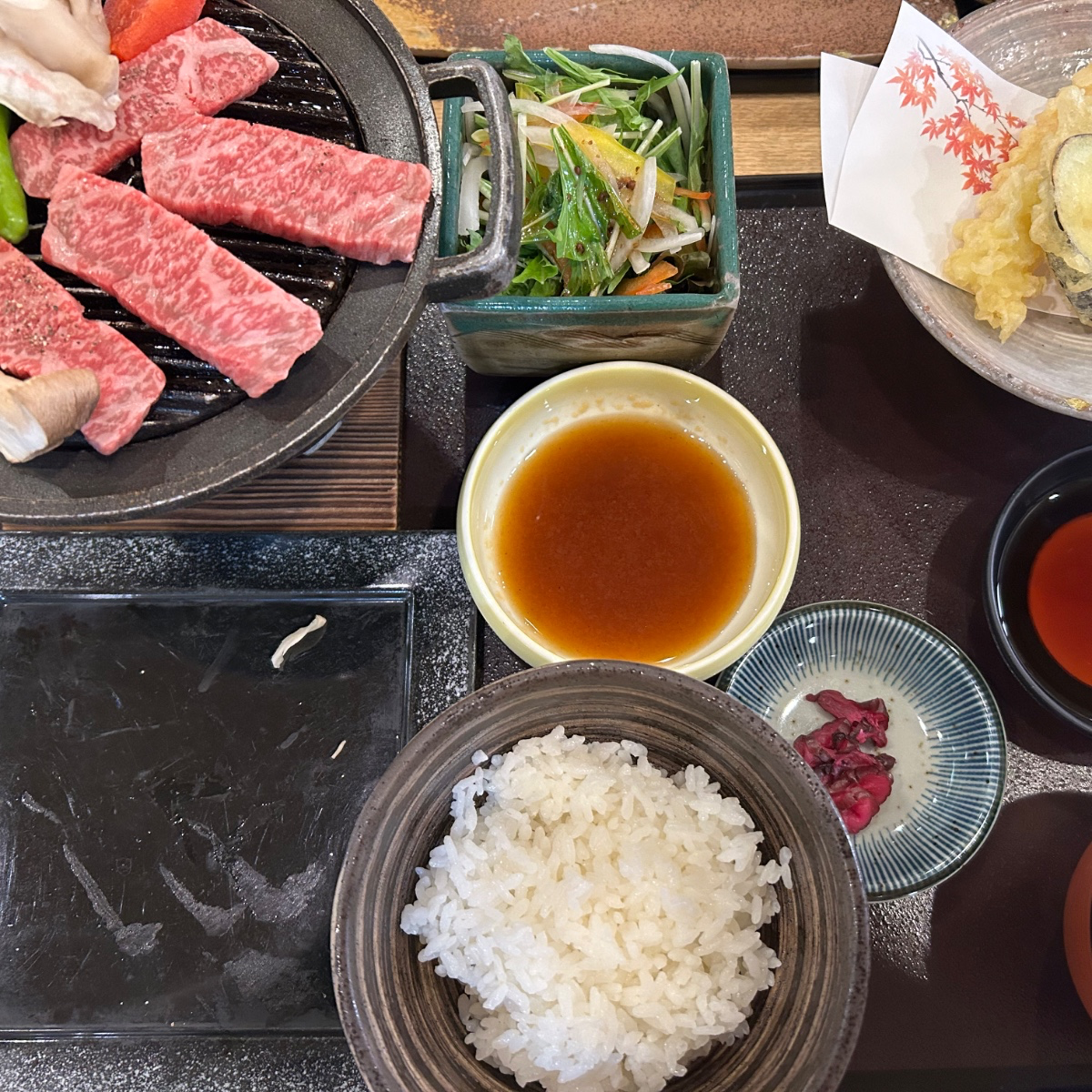 秋田牛定食