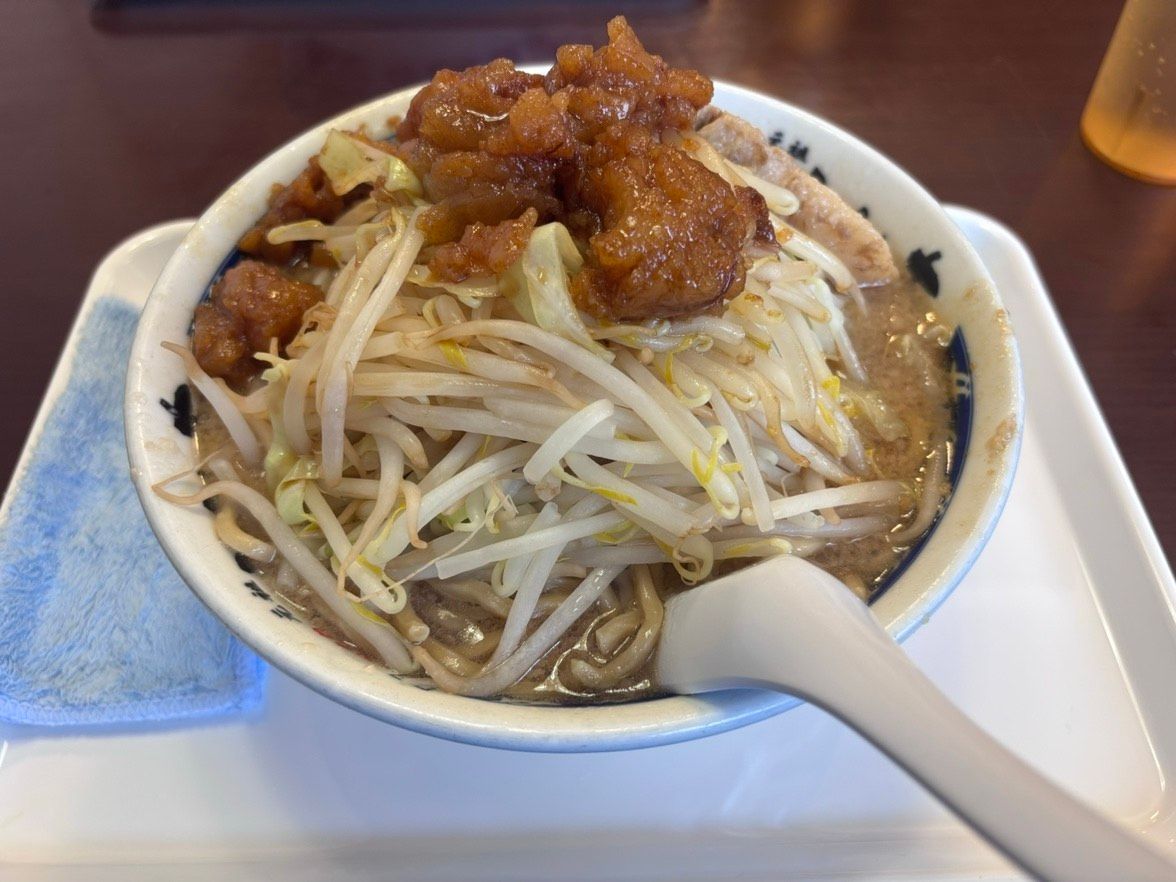 醤油ラーメン黒あぶら