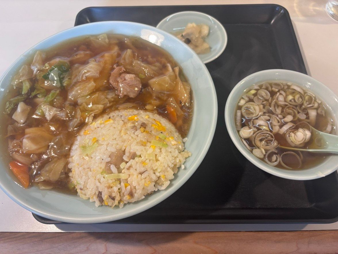 八宝炒飯(あんかけチャーハン)