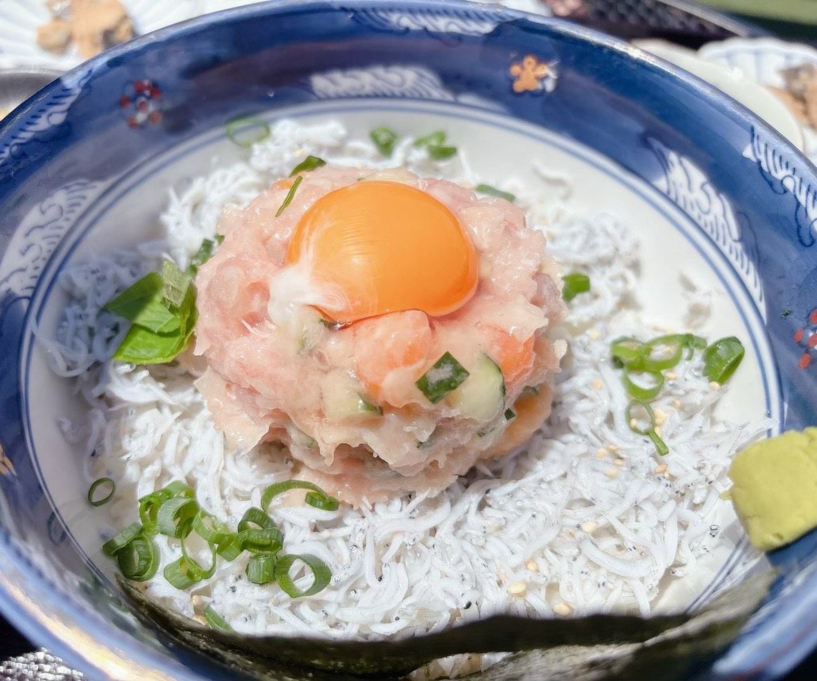贅沢しらす丼 梅