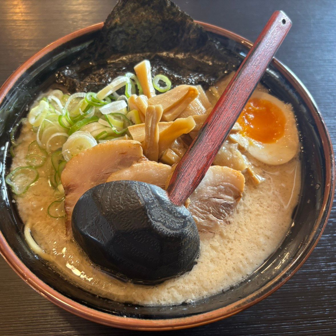 醤油とんこつらーめん