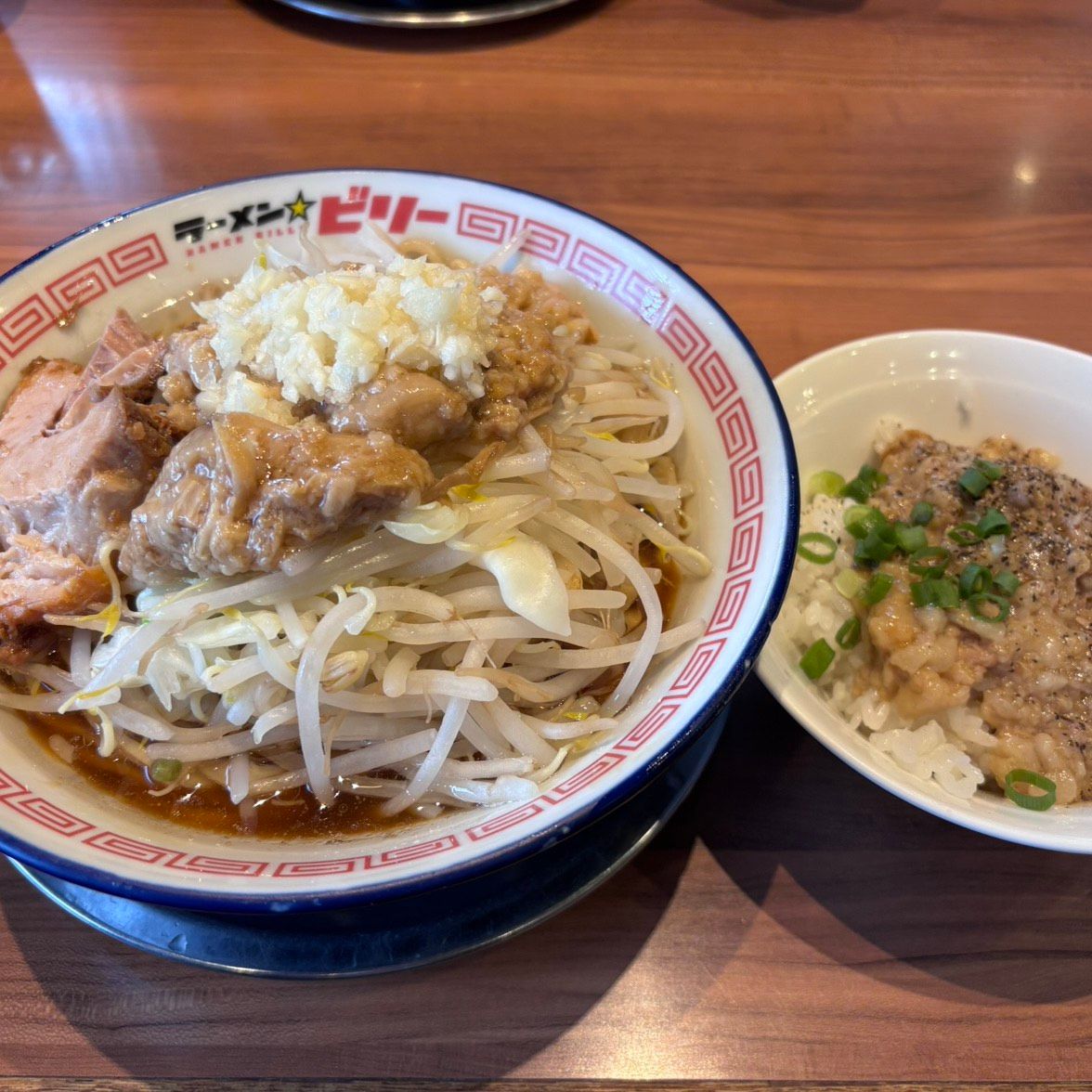 豚ラーメン + あぶら飯