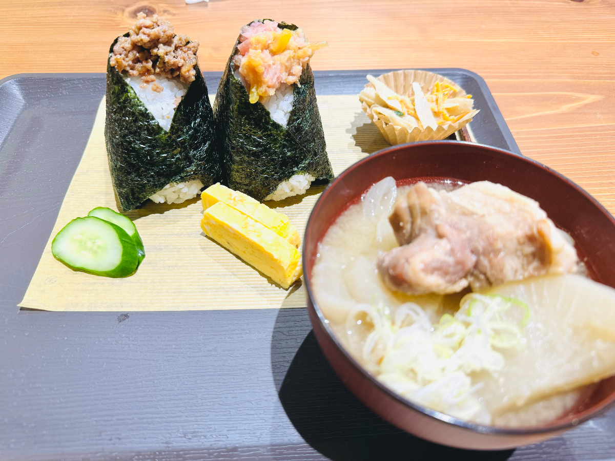 豚汁おにぎりセット