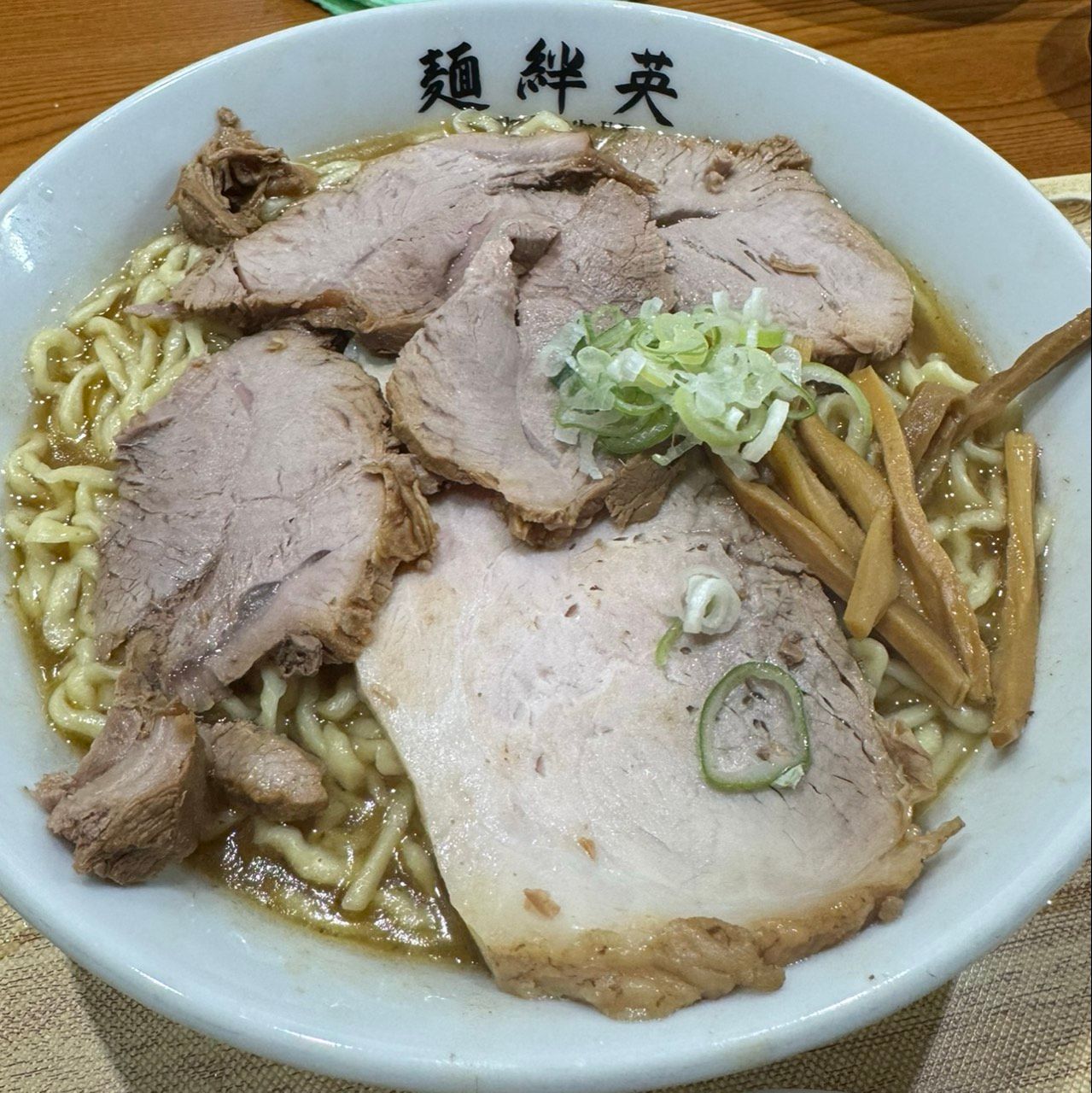 朝ラーチャーシュー大