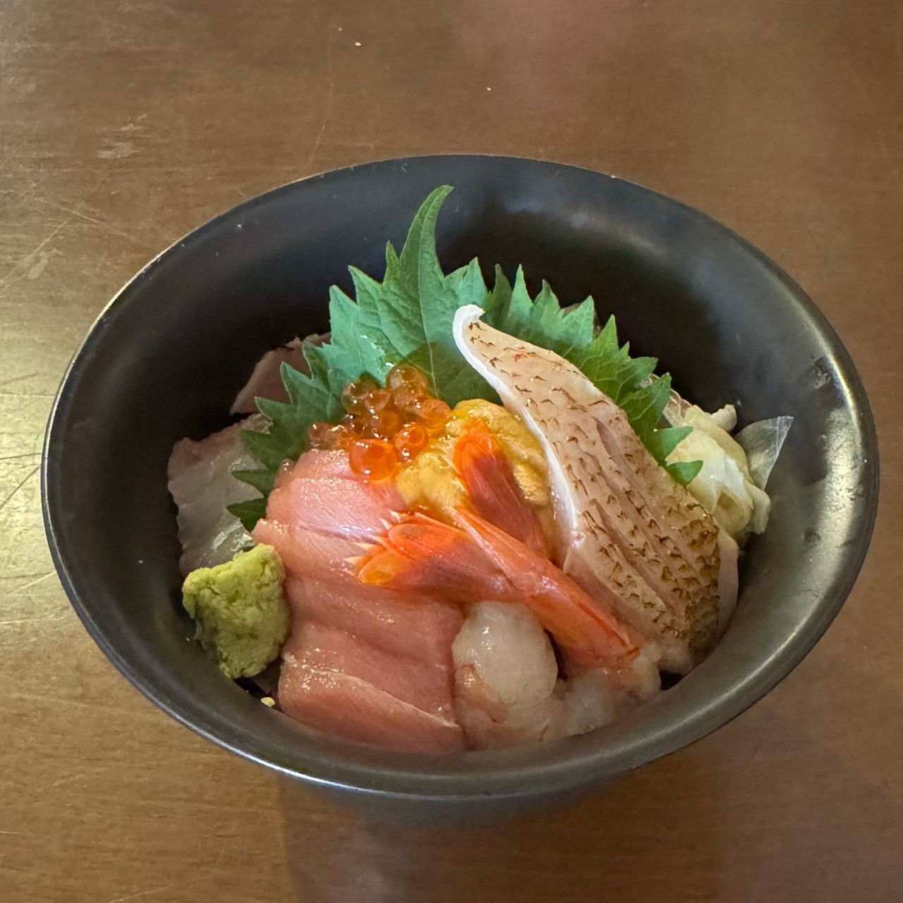 海鮮丼DX