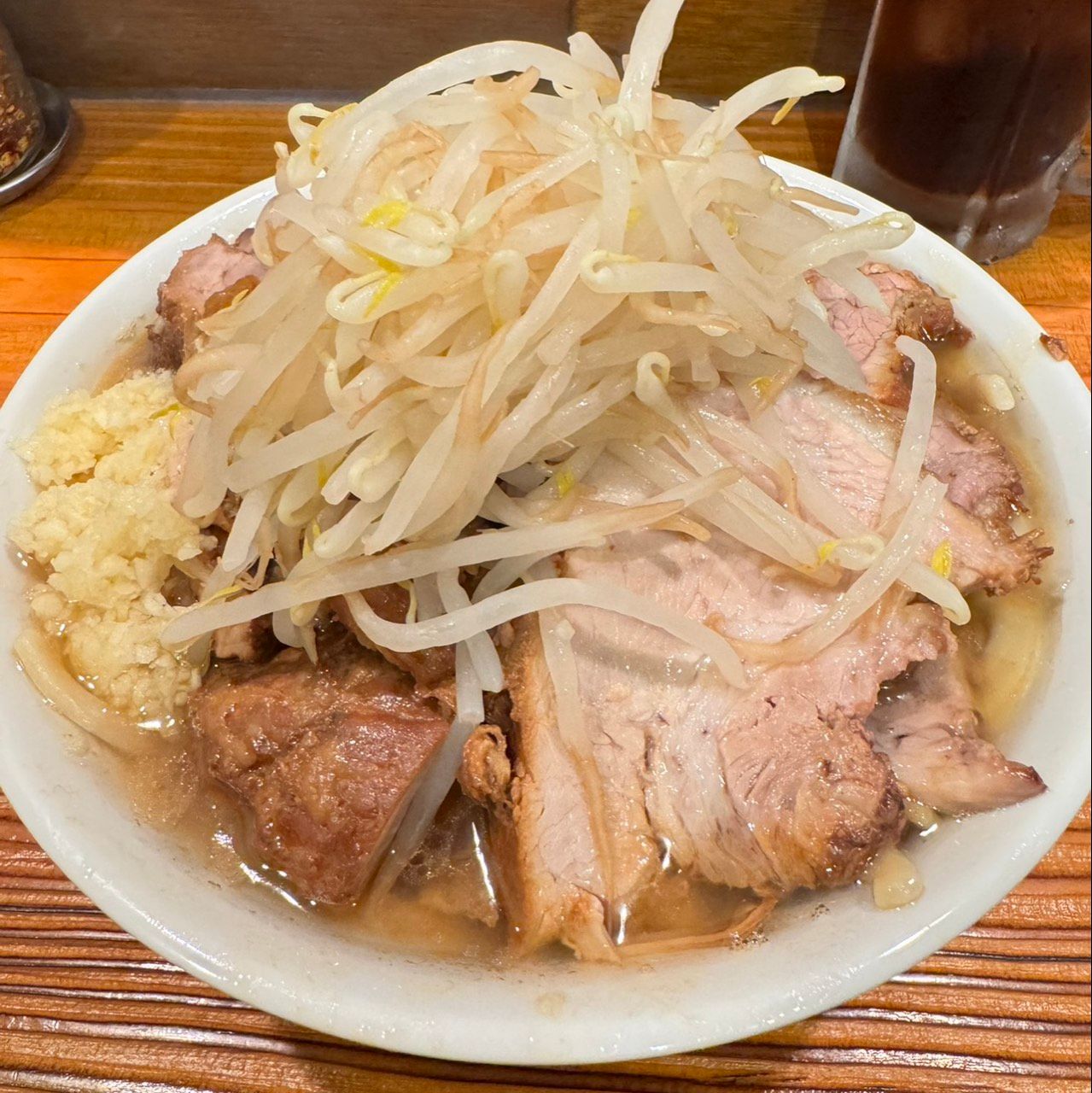 小ブタW