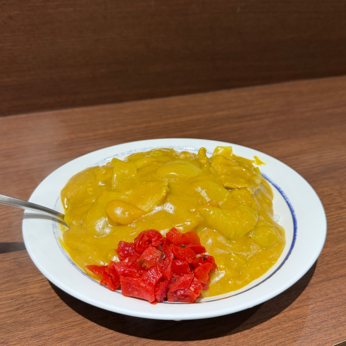 バスセンターのカレー